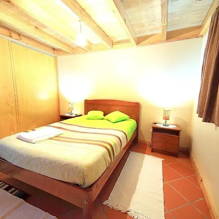 Appartement In Ponta Do Pargo, With Wonderful Sea View, Furnished Garden An Arco da Calheta (Madeira)
